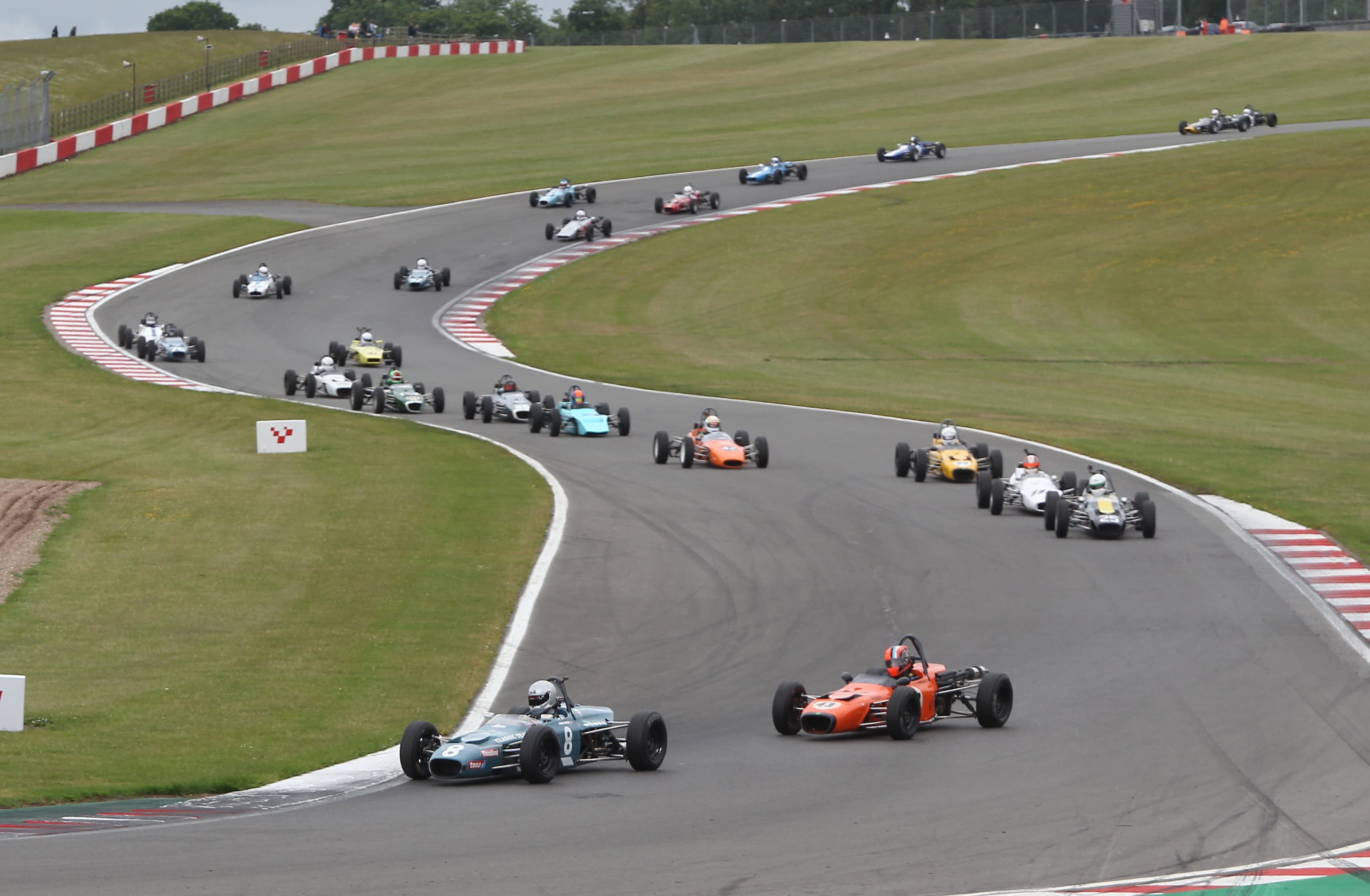 Formula Ford field through the corner, 2022