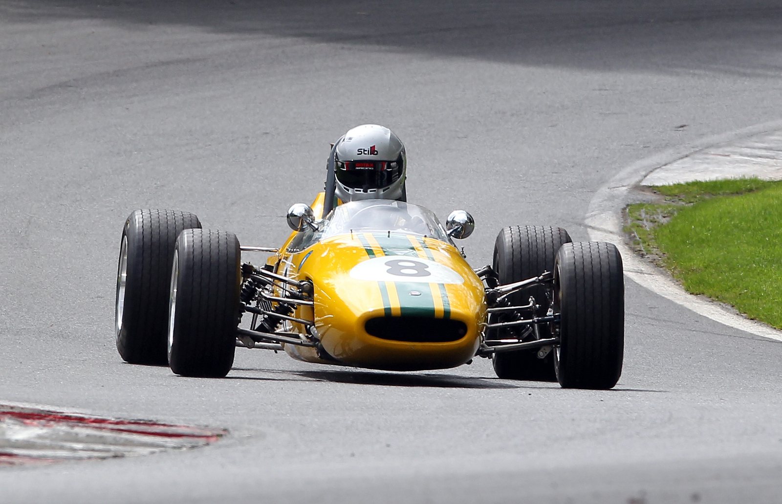 Brabham BT21B 1